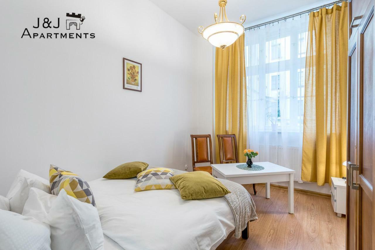 J&J Apartments Szeroka 25 Apartament 1 ทอรูน ภายนอก รูปภาพ