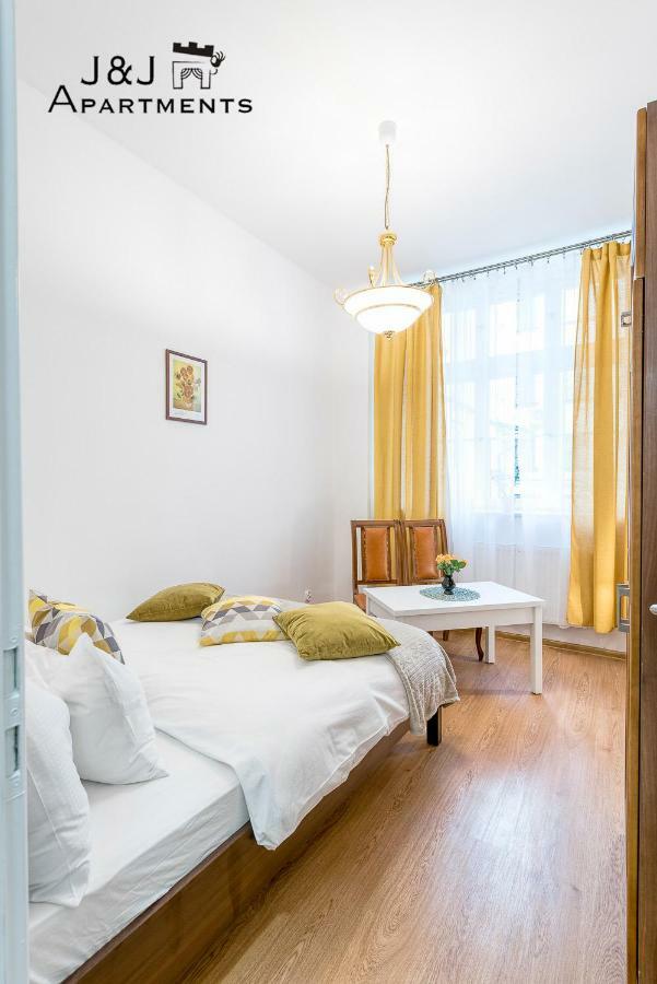 J&J Apartments Szeroka 25 Apartament 1 ทอรูน ภายนอก รูปภาพ