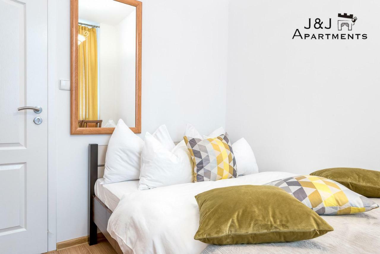 J&J Apartments Szeroka 25 Apartament 1 ทอรูน ภายนอก รูปภาพ